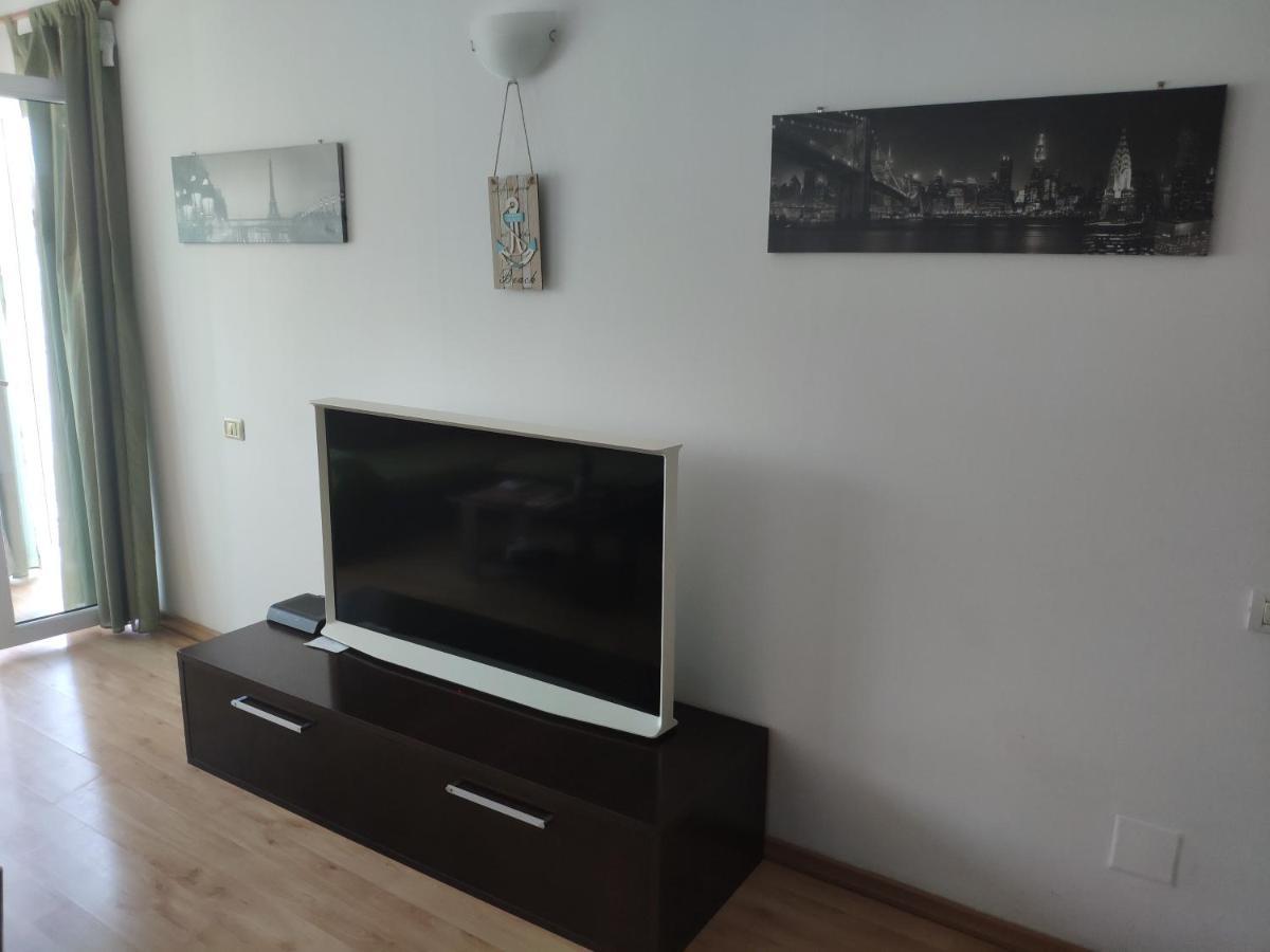 Apartament Mamaiaアパートメント エクステリア 写真