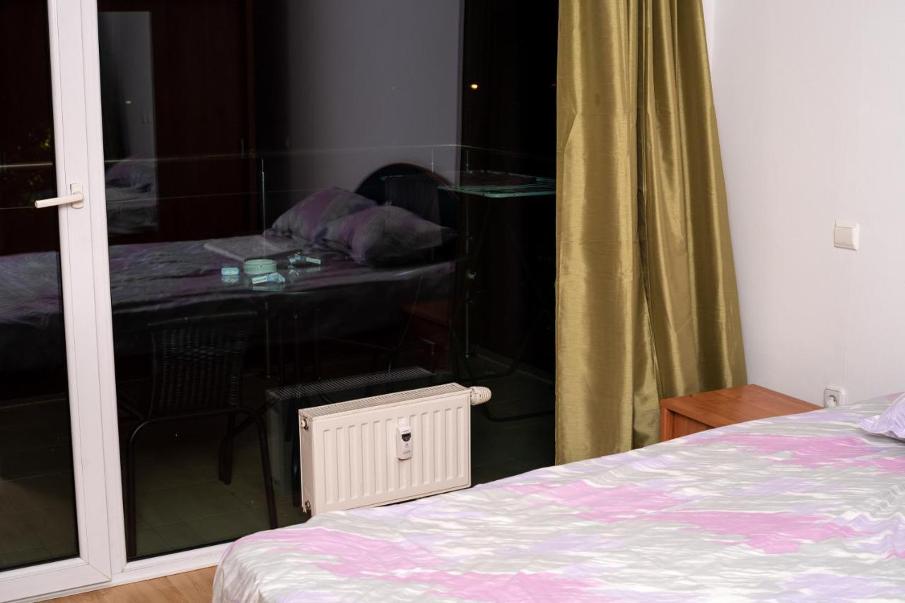Apartament Mamaiaアパートメント エクステリア 写真