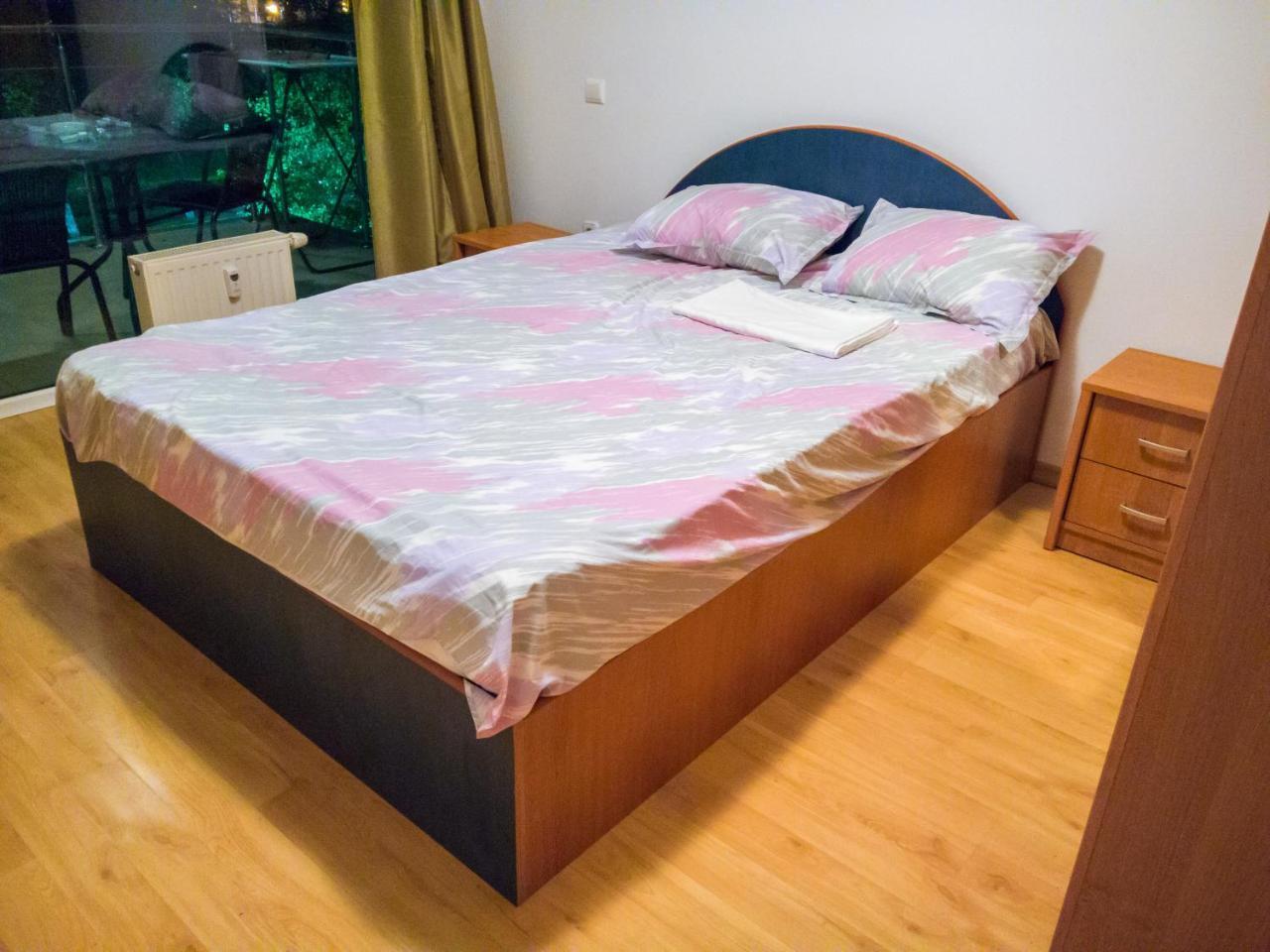 Apartament Mamaiaアパートメント エクステリア 写真